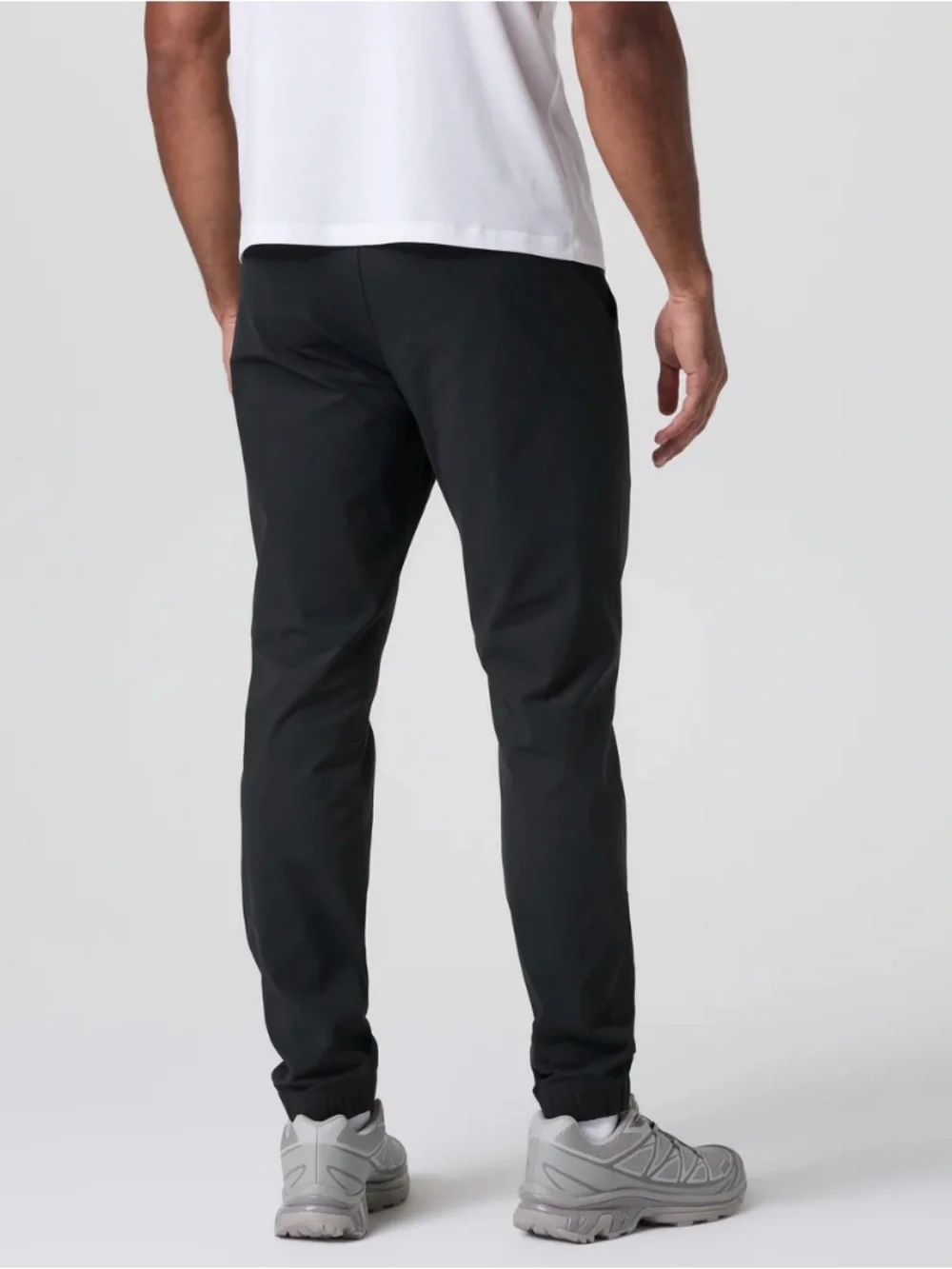 Vuori Men's Black Meta Joggers